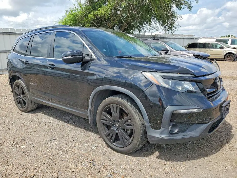2022 HONDA PILOT SE  
