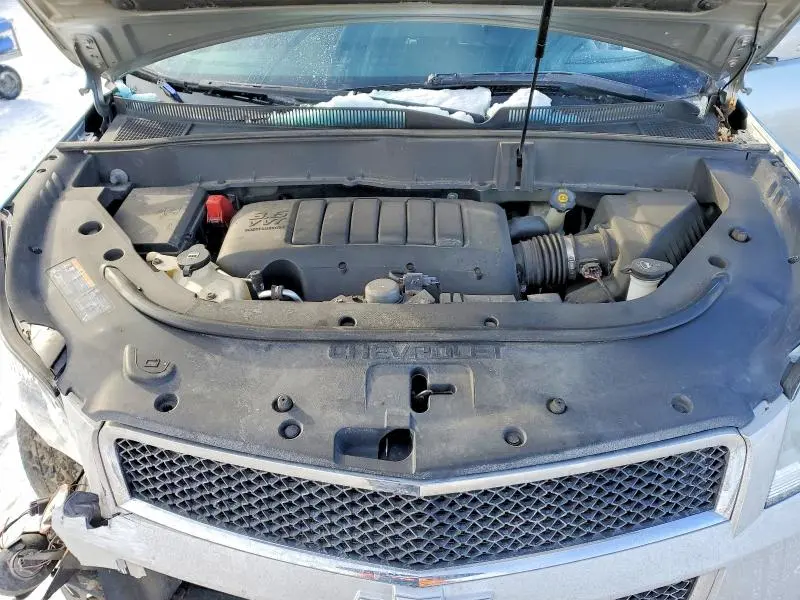 2011 CHEVROLET TRAVERSE LT  