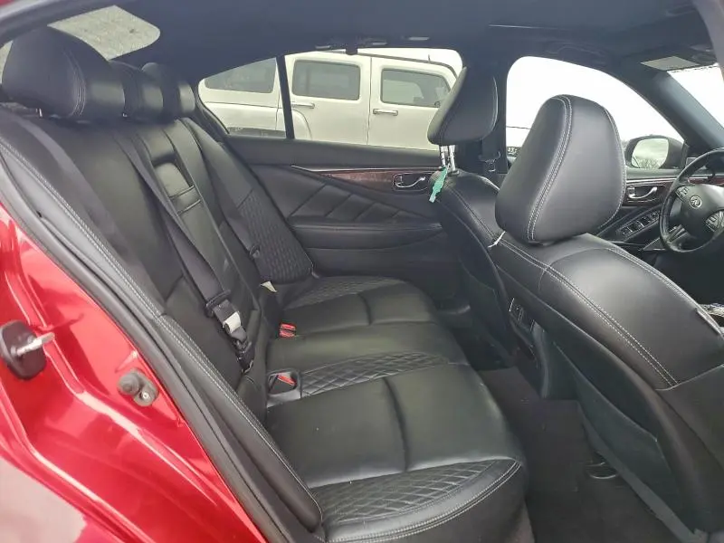 2017 INFINITI Q50 RED SPORT 400  