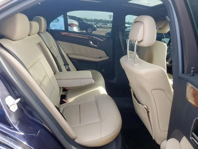 2011 MERCEDES-BENZ E 350  