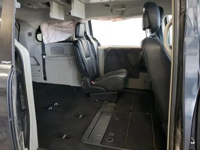 2013 CHRYSLER TOWN & COUNTRY TOURING  