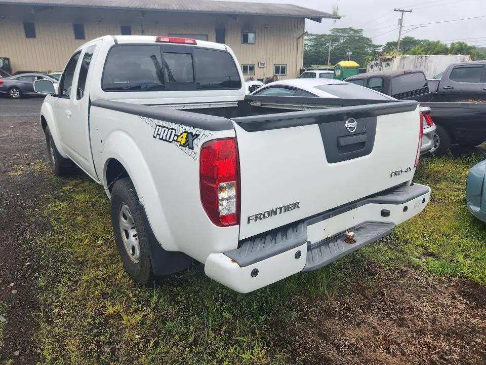 2014 NISSAN FRONTIER PRO-4X  