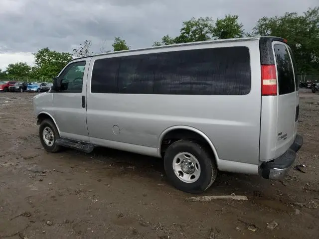 2010 CHEVROLET EXPRESS G2500 LT  