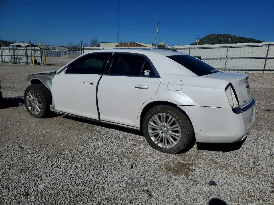 2013 CHRYSLER 300   