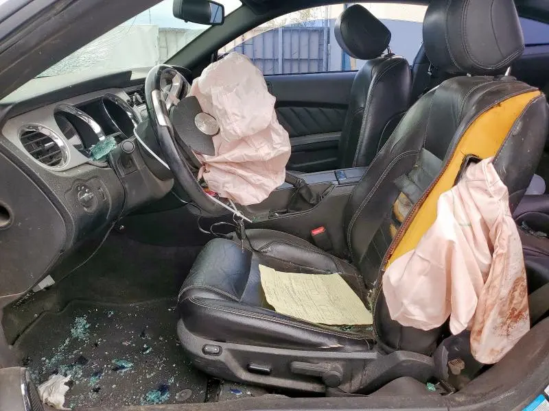 2013 FORD MUSTANG GT  