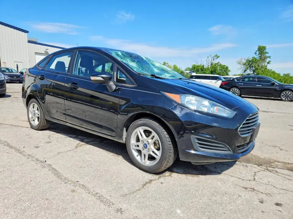 2018 FORD FIESTA SE  