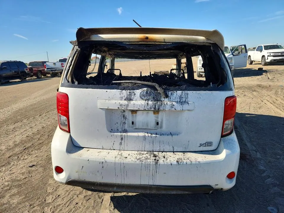 2014 SCION XB BASE  