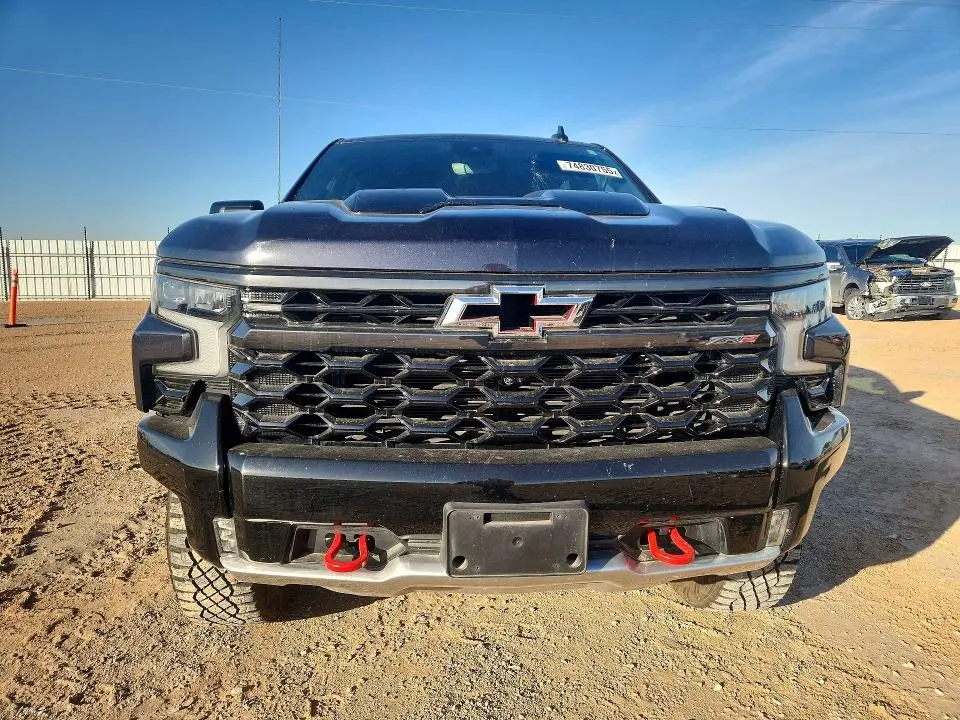 2024 CHEVROLET SILVERADO K1500 ZR2  