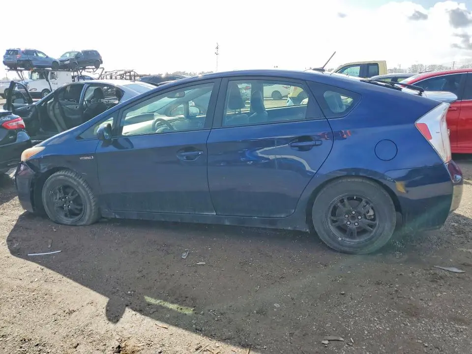 2012 TOYOTA PRIUS   