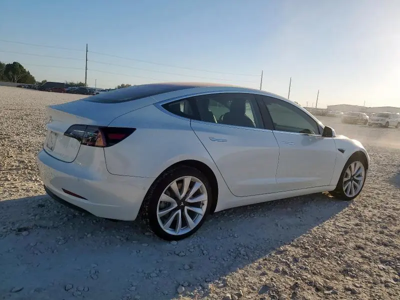 2017 TESLA MODEL 3   