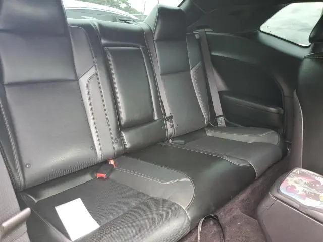 2016 DODGE CHALLENGER SXT  