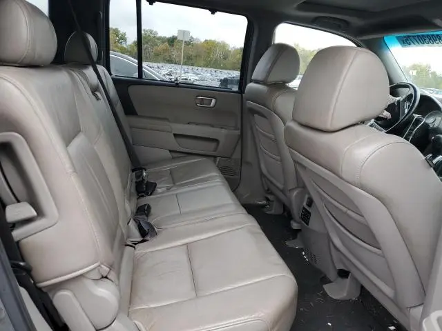 2010 HONDA PILOT TOURING  