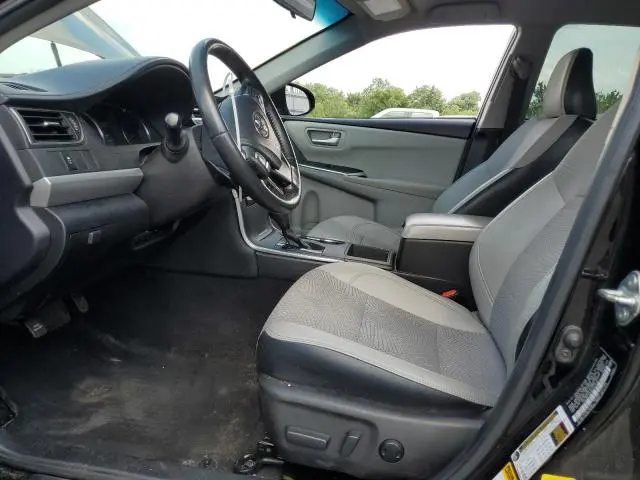 2016 TOYOTA CAMRY LE  