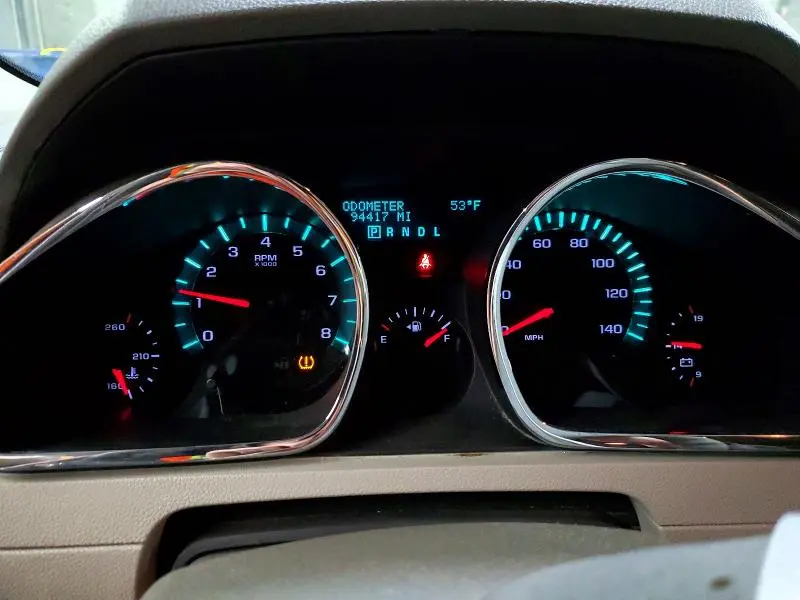 2011 CHEVROLET TRAVERSE LS  