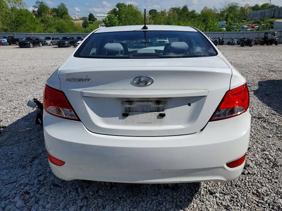 2016 HYUNDAI ACCENT SE  