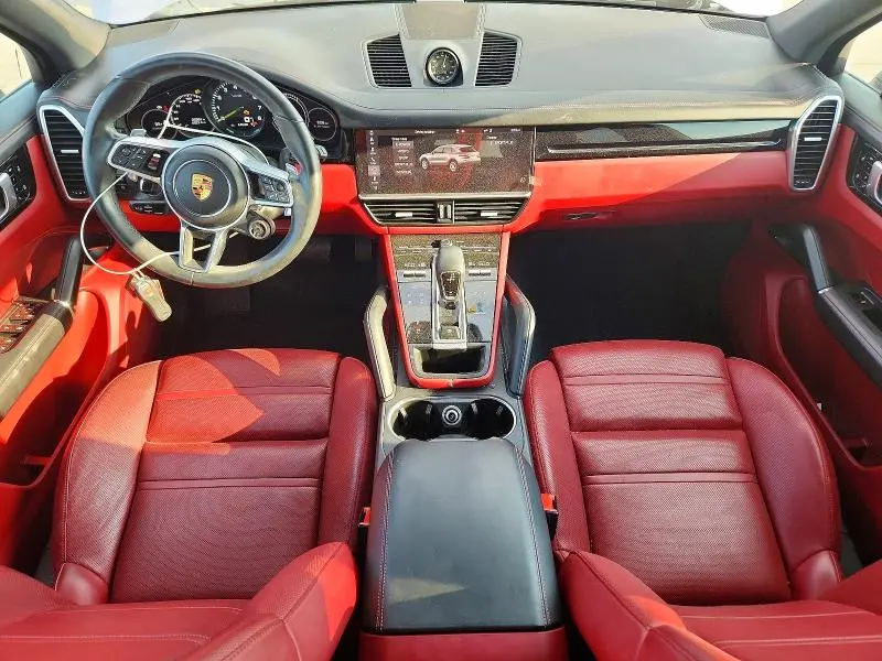 2021 PORSCHE CAYENNE E-HYBRID  
