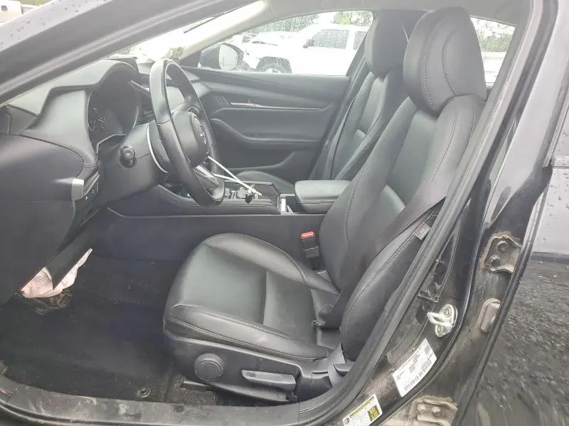 2024 MAZDA 3 SELECT SPORT  
