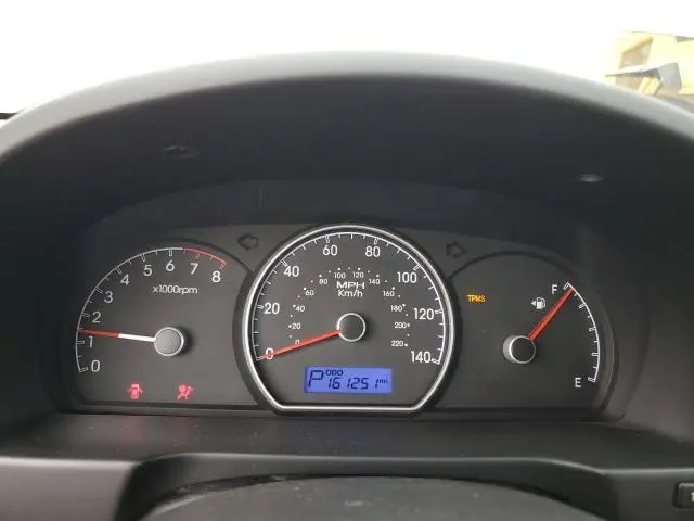 2010 HYUNDAI ELANTRA BLUE  