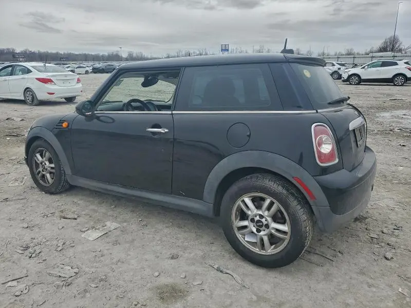 2012 MINI COOPER   