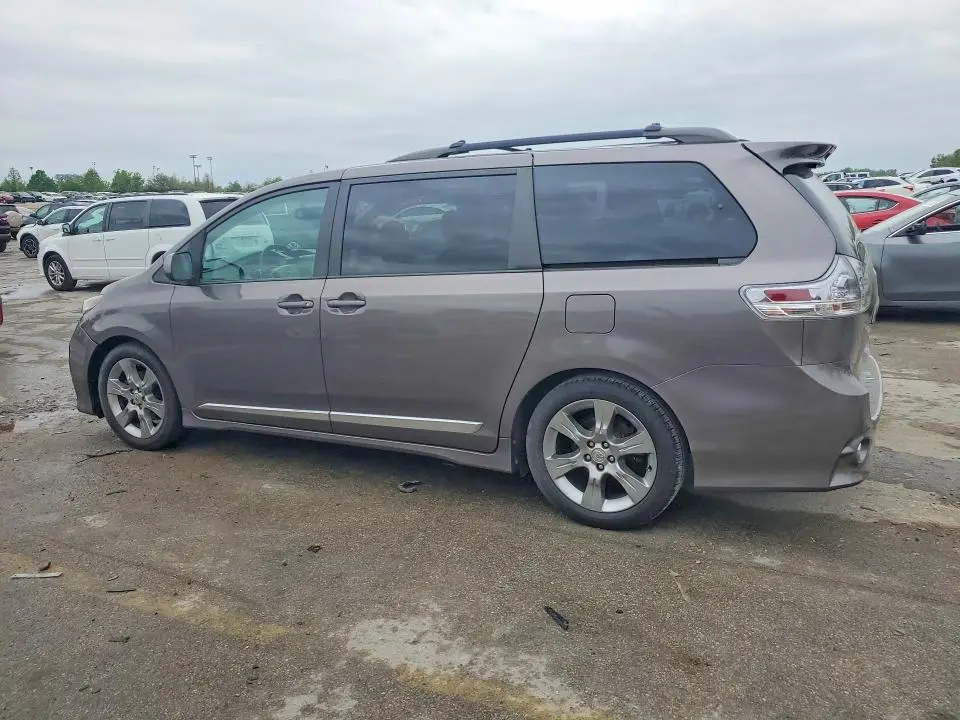 2012 TOYOTA SIENNA SPORT  