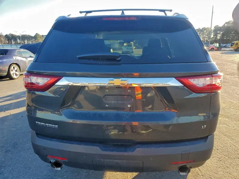 2018 CHEVROLET TRAVERSE LT  