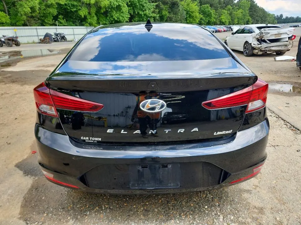 2019 HYUNDAI ELANTRA LIMITED  