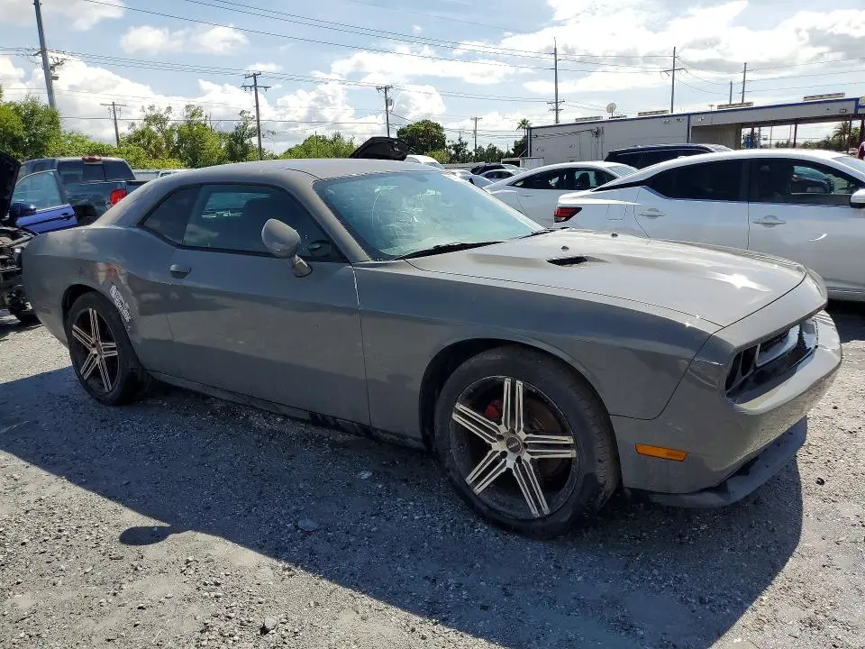 2011 DODGE CHALLENGER   