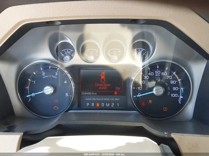 2015 FORD F-250 LARIAT