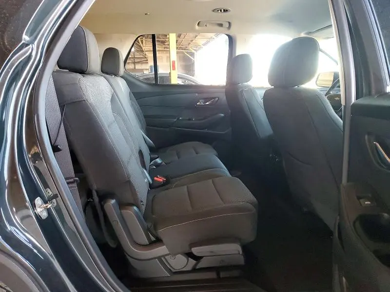 2019 CHEVROLET TRAVERSE LT  