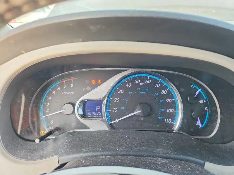 2011 TOYOTA SIENNA XLE 8-PASSENGER  
