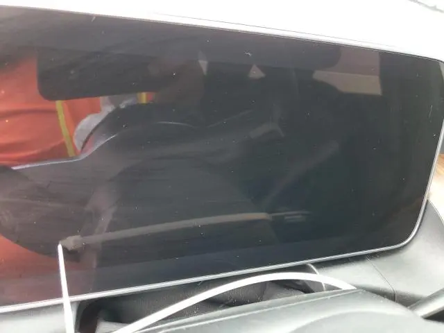 2025 MERCEDES-BENZ GLC 300  