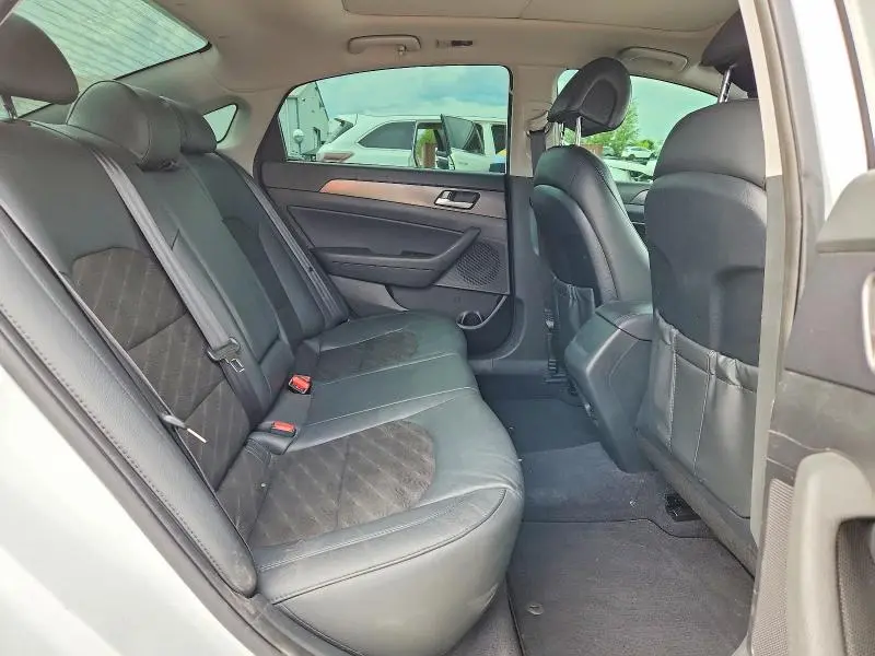 2016 HYUNDAI SONATA SPORT  