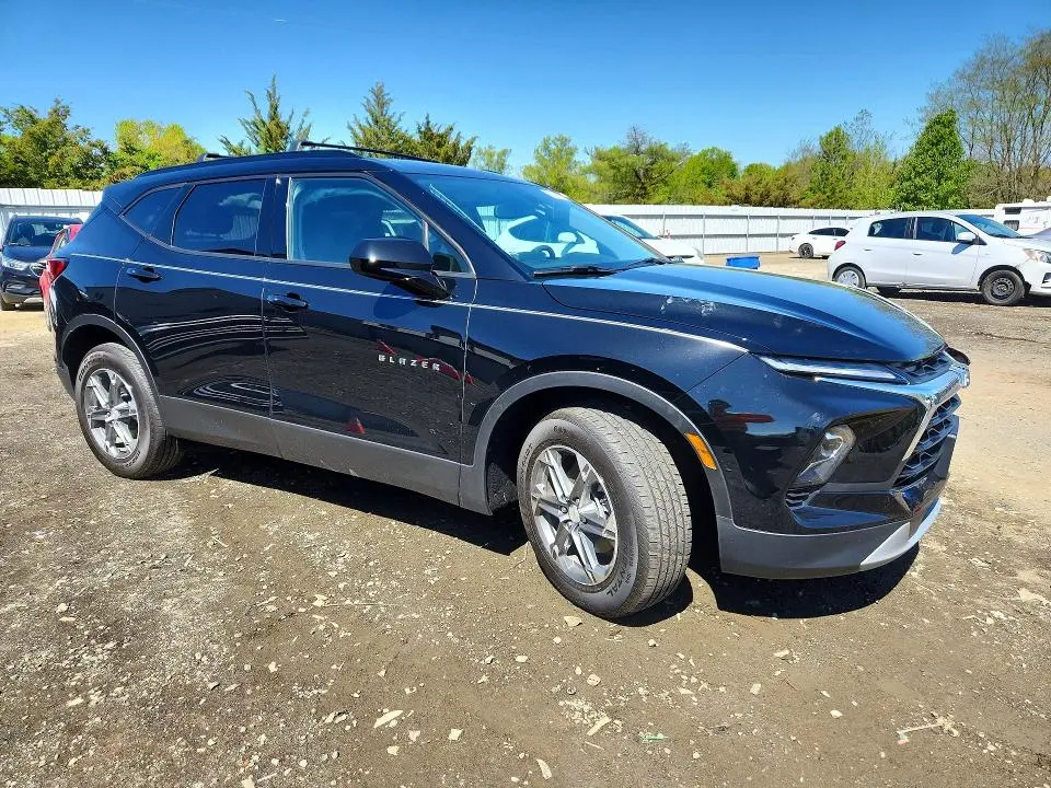 2024 CHEVROLET BLAZER 2LT  