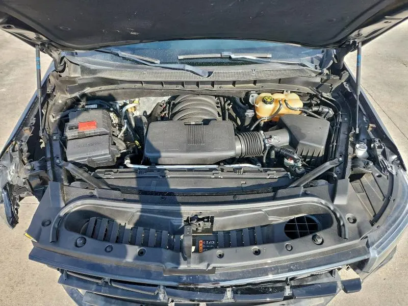 2023 CHEVROLET SUBURBAN C1500 LT  