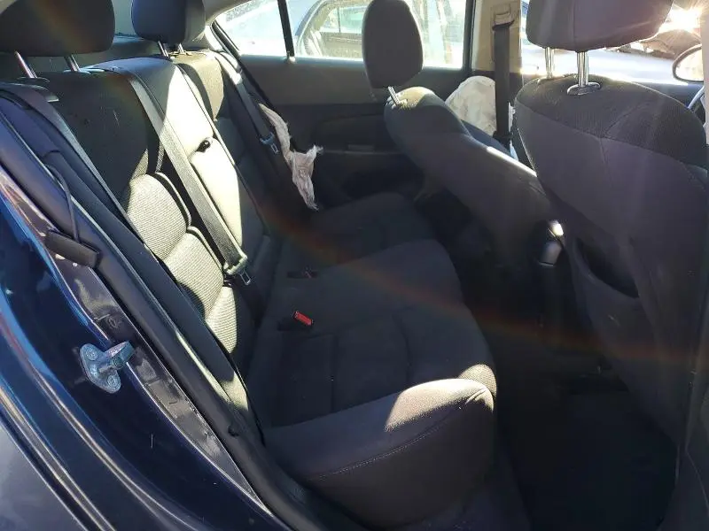 2013 CHEVROLET CRUZE LT  