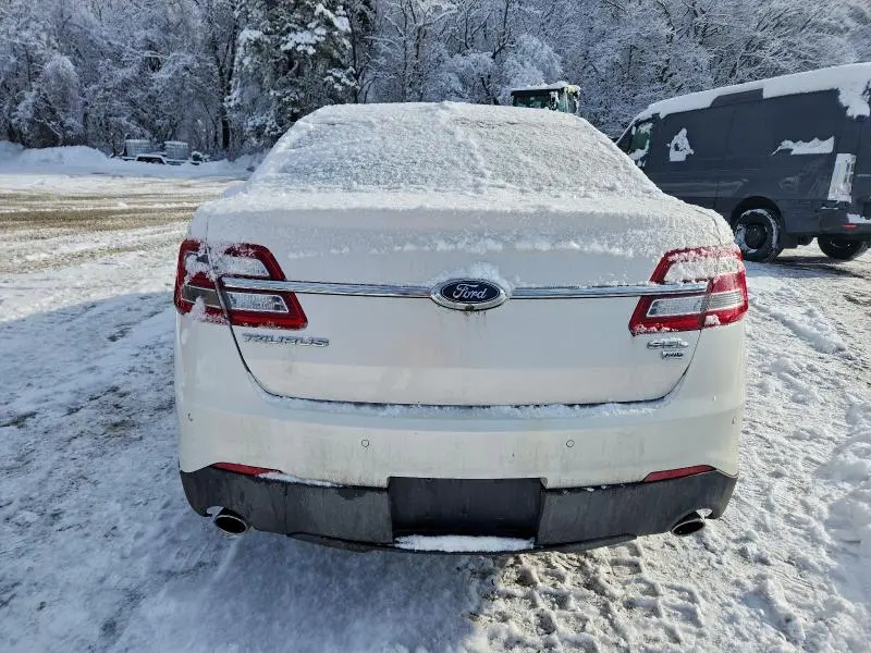 2019 FORD TAURUS SEL  