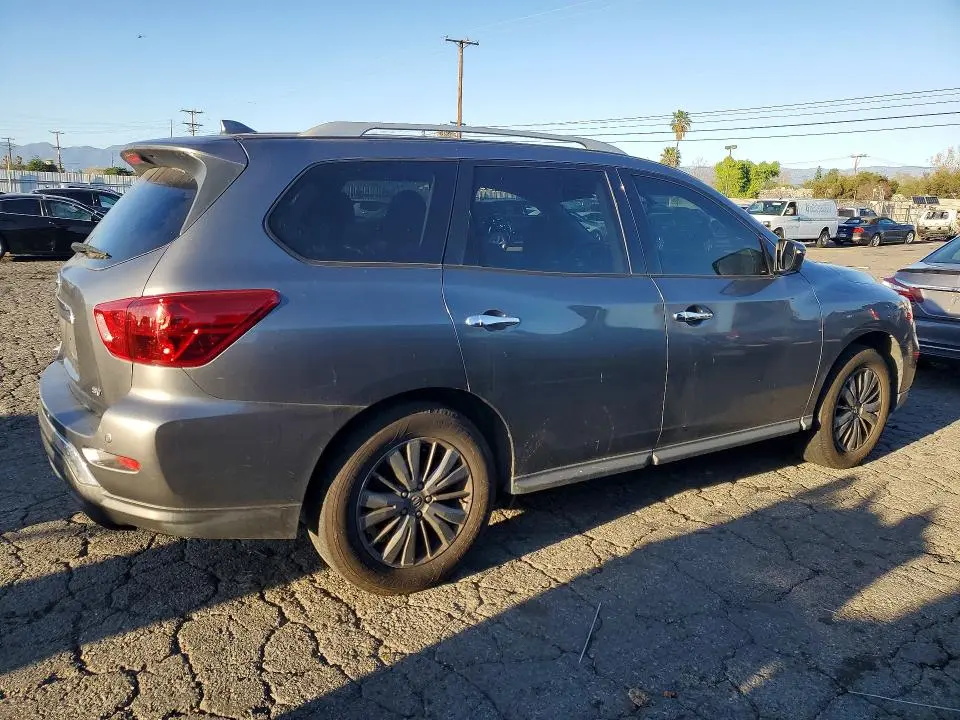 2020 NISSAN PATHFINDER SV  