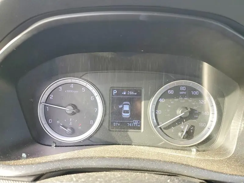 2018 HYUNDAI SONATA SE  