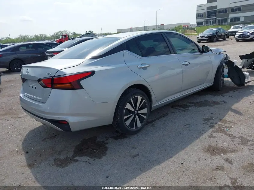 2021 NISSAN ALTIMA SV FWD