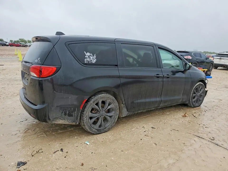 2019 CHRYSLER PACIFICA TOURING PLUS  