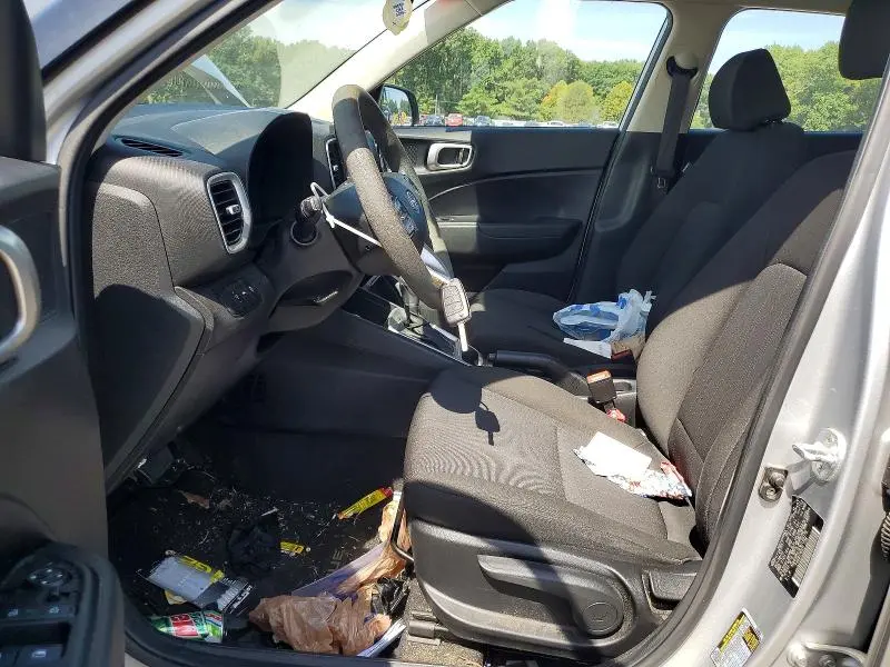 2022 HYUNDAI VENUE SE  