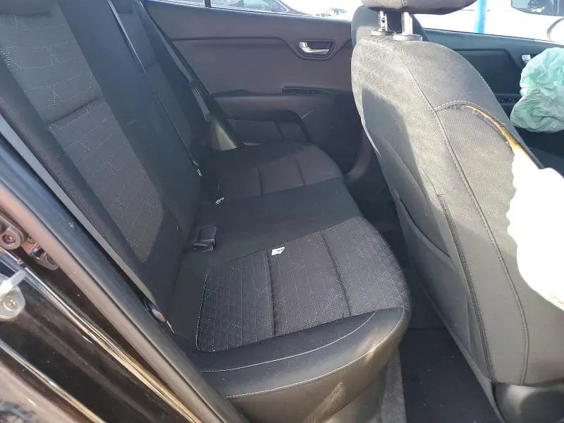 2020 KIA RIO LX  