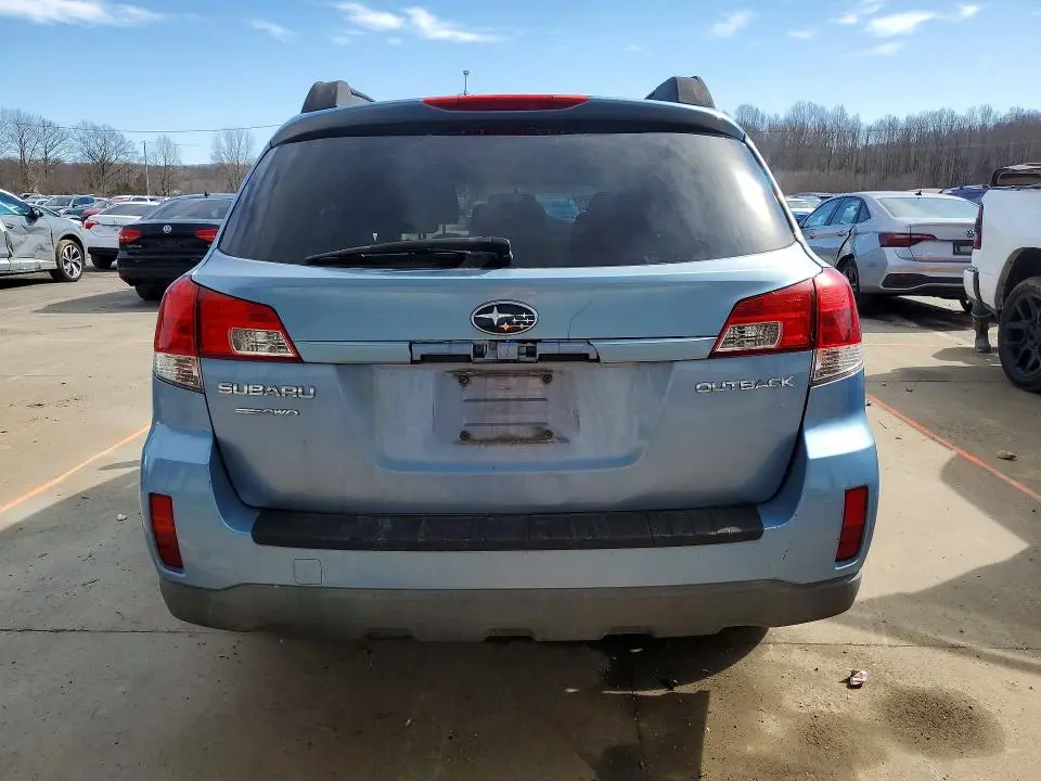 2010 SUBARU OUTBACK 2.5I PREMIUM  