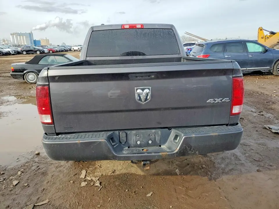 2017 RAM 1500 ST  