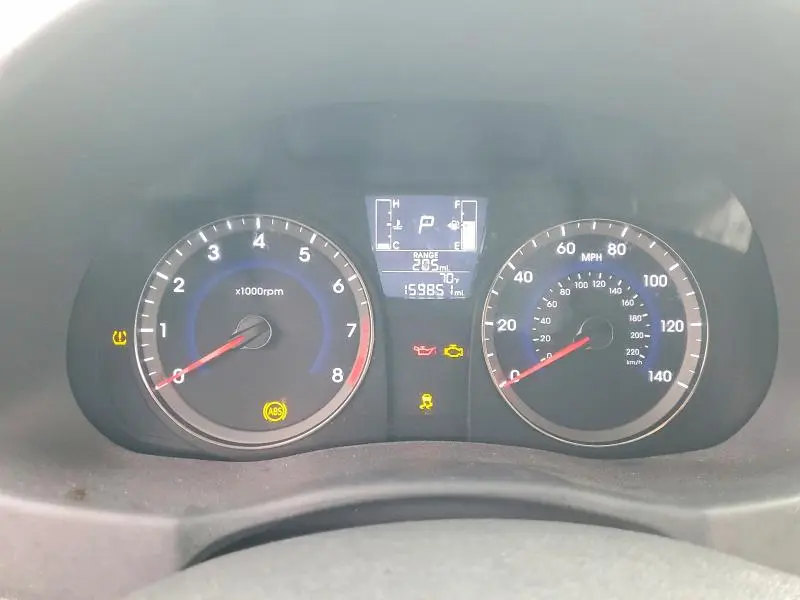 2015 HYUNDAI ACCENT GS  