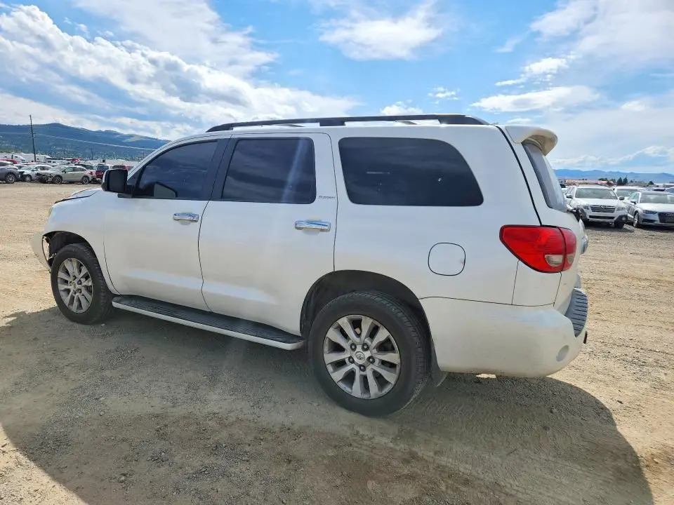 2016 TOYOTA SEQUOIA PLATINUM  