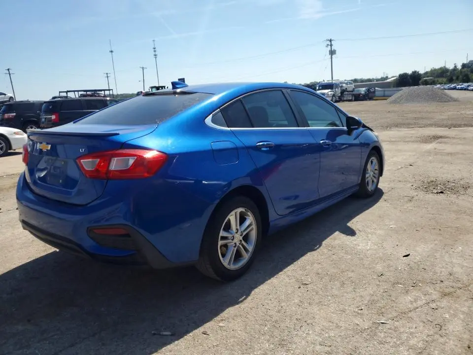 2016 CHEVROLET CRUZE LT  