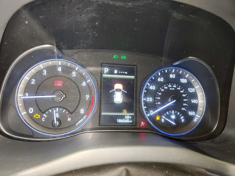 2022 HYUNDAI KONA SE  