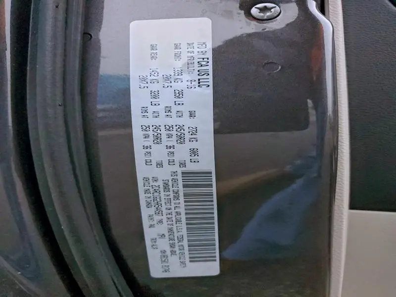 2017 CHRYSLER PACIFICA LIMITED  