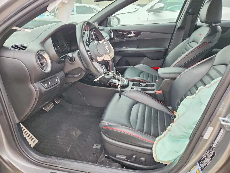 2022 KIA FORTE GT  